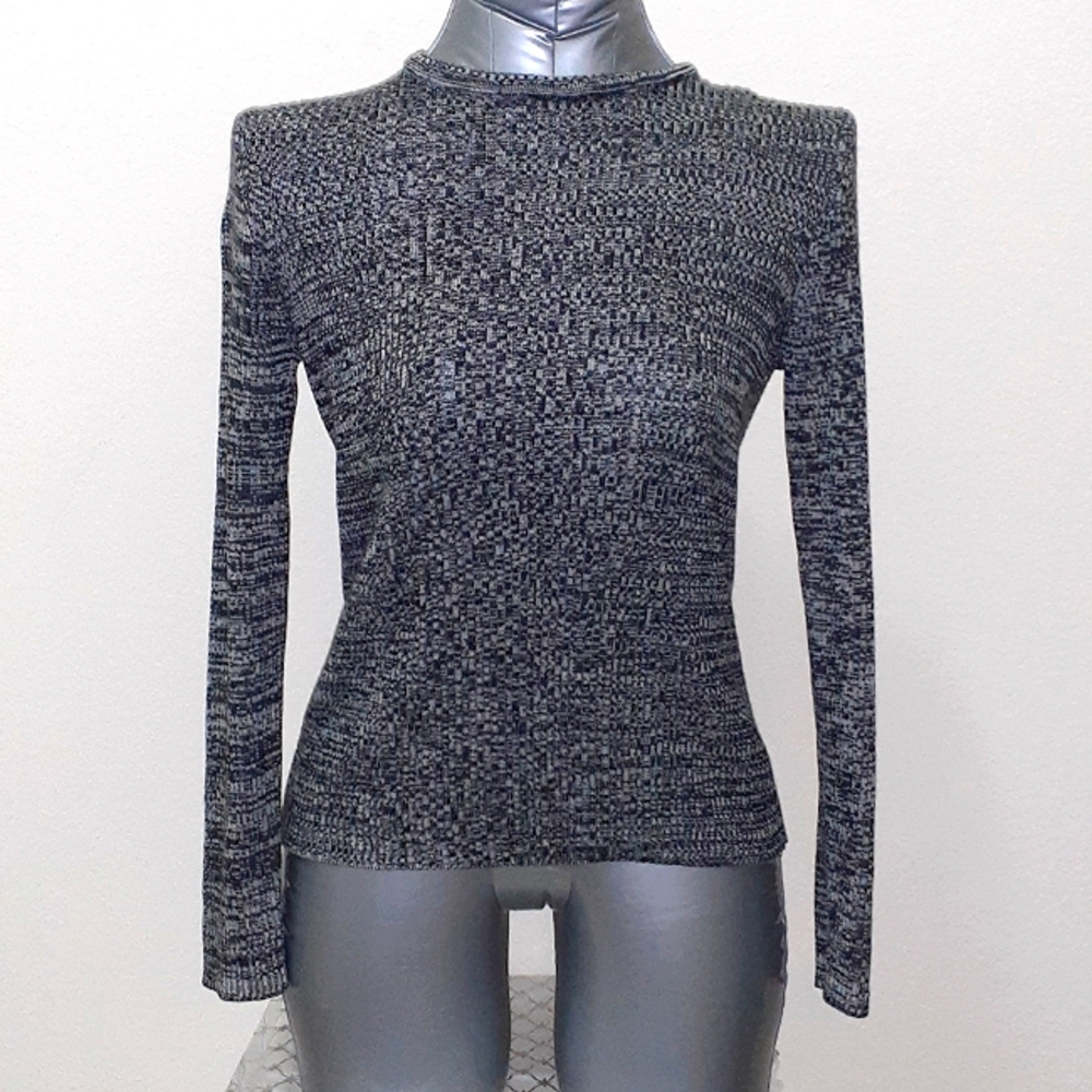 Long Sleeve Pullover